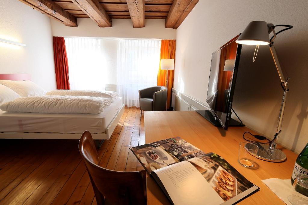 Hotel Roter Ochsen Solothurn Room photo
